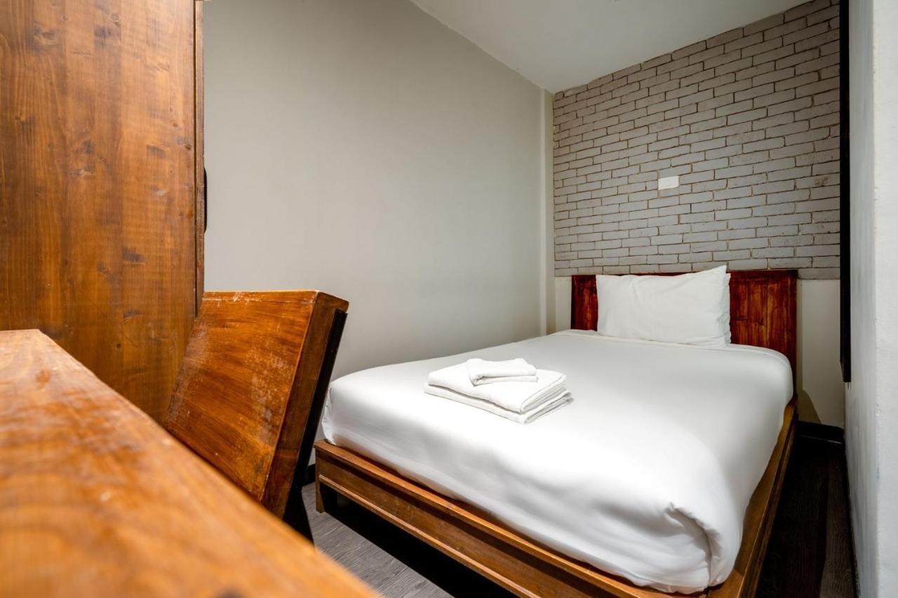 Go Inn Sukhumvit 20 Bts Asoke-Phrom Phong X Bangkok Eksteriør billede