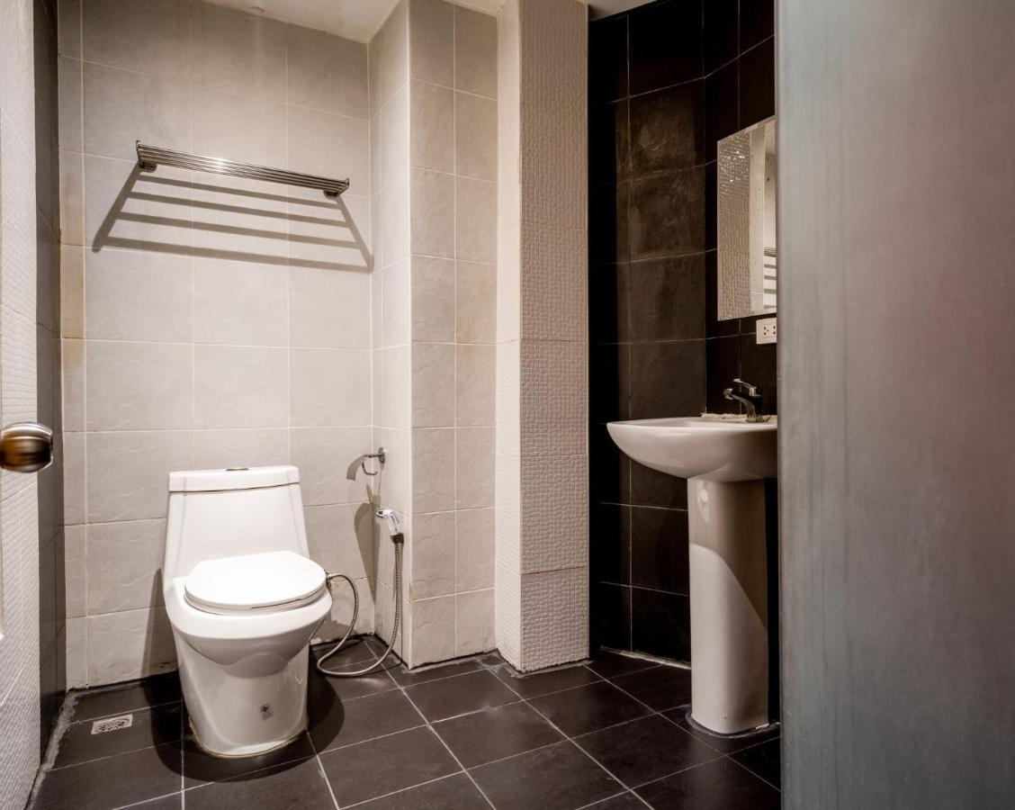Go Inn Sukhumvit 20 Bts Asoke-Phrom Phong X Bangkok Eksteriør billede