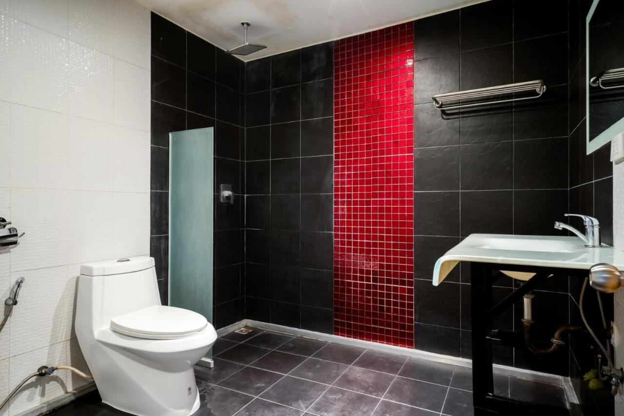 Go Inn Sukhumvit 20 Bts Asoke-Phrom Phong X Bangkok Eksteriør billede